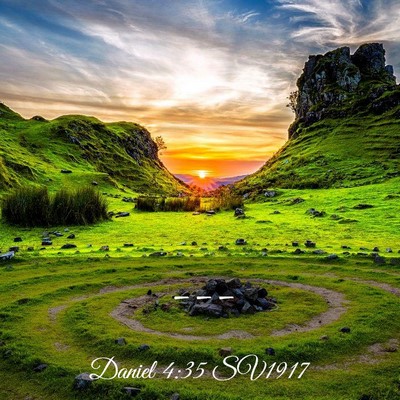 Picture 03 - Daniel 4:35 SV1917 -  - Bible Verse Picture